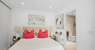 von_poll_real_estate_property_ES255528_image_42