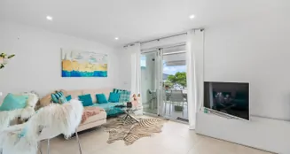 von_poll_real_estate_property_ES255528_image_40