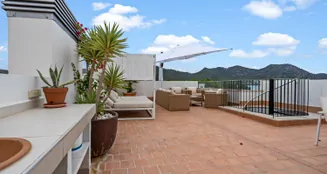 von_poll_real_estate_property_ES255528_image_47