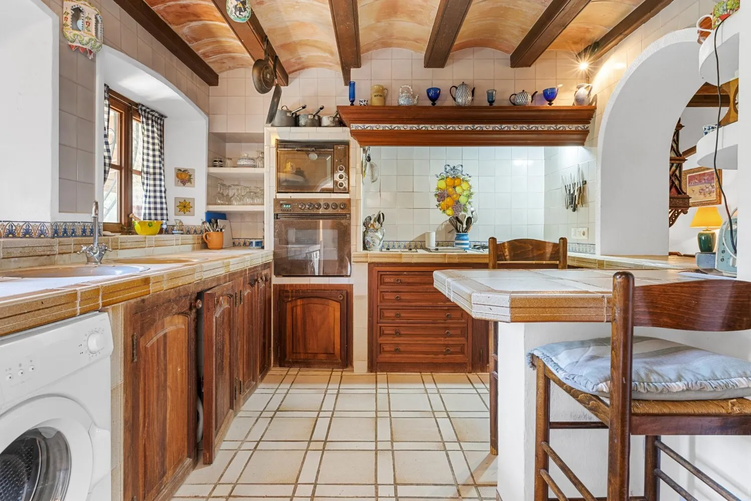 Villa-near-the-sea-in-Alcanada-Alcúdia