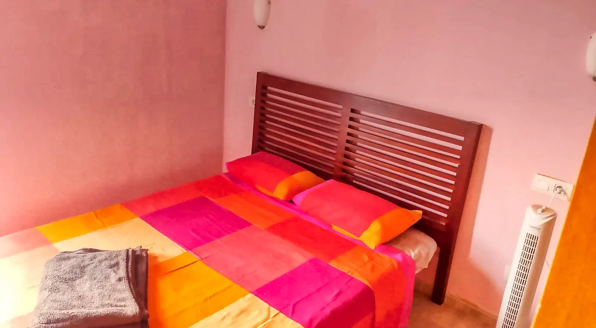 Zu-verkaufen-schöne-Doppelhaushälfte-mit-Schwimmbad-nur-wenige-Meter-vom-Strand-von-Alcudia