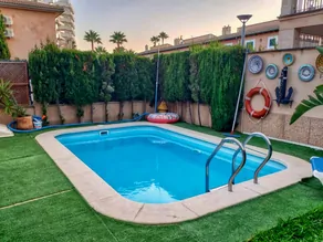 En-venta-bonito-chalet-pareado-con-piscina-a-pocos-metros-de-la-playa-de-Alcudia