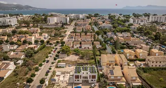 von_poll_real_estate_property_ES255474_1_image_1