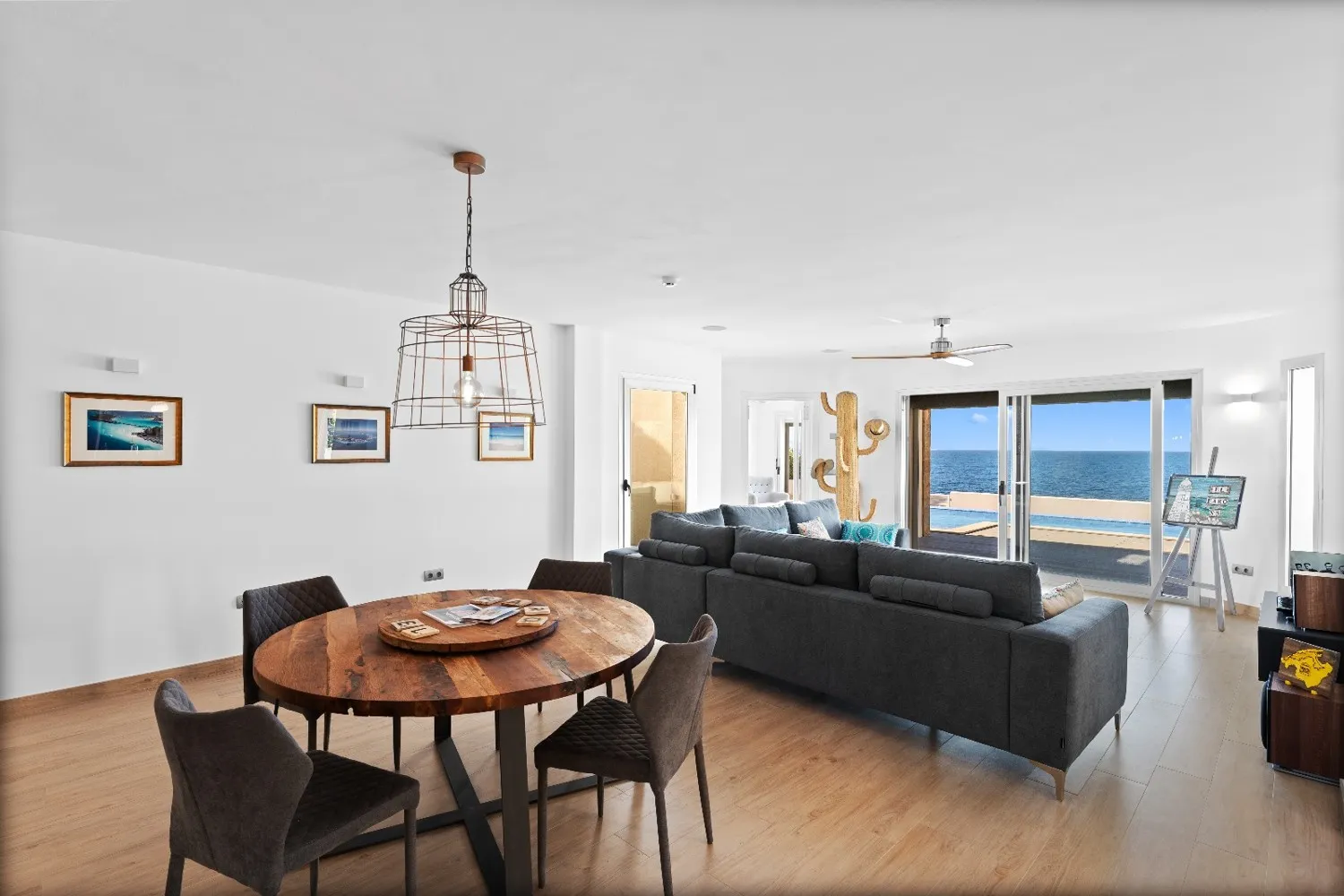 Modern-sea-front-villa-in-Betlem