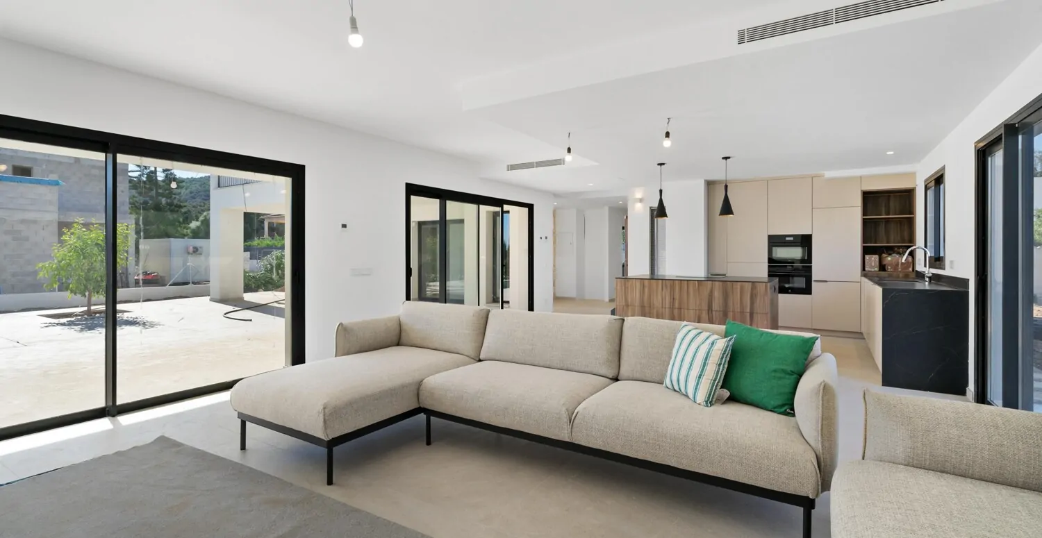 Neue-Villa-in-Crestatx