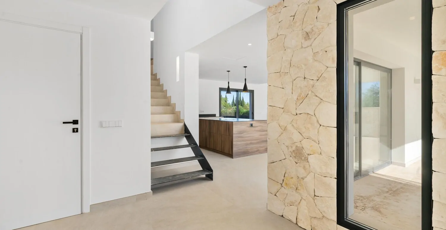 Neue-Villa-in-Crestatx