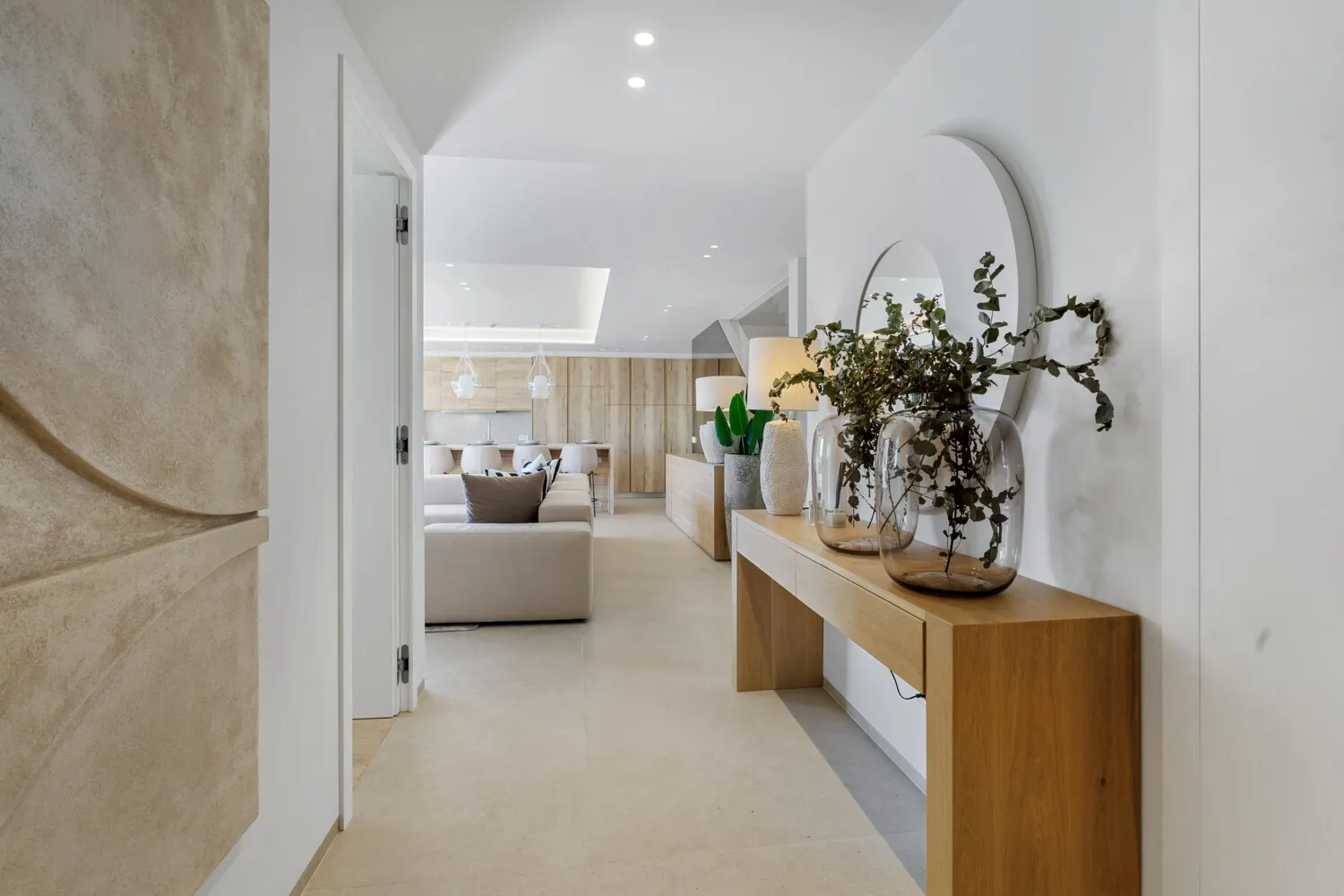 Luxurious-seafront-villa-in-Alcanada