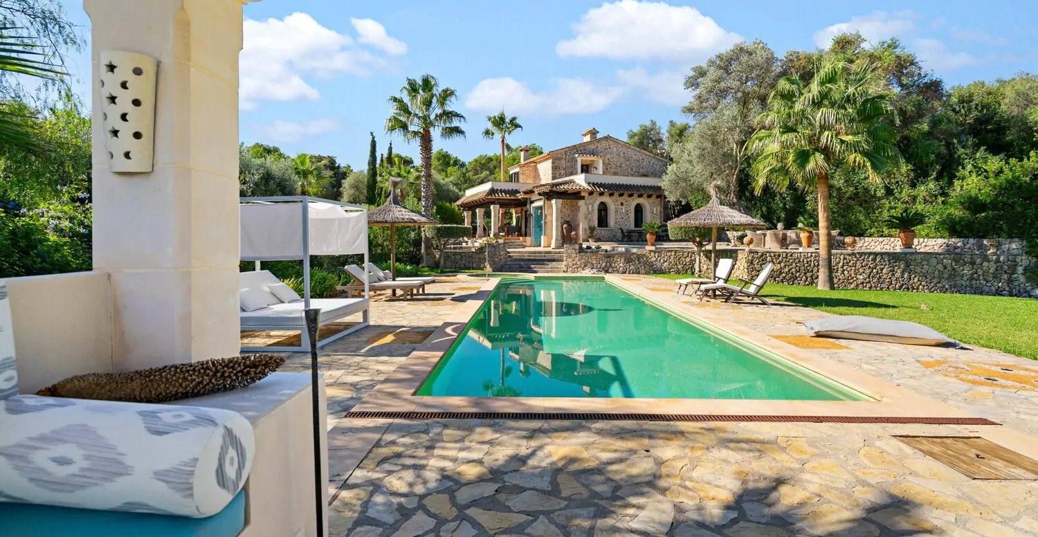 Finca-mit-Meerblick-in-Alcudia