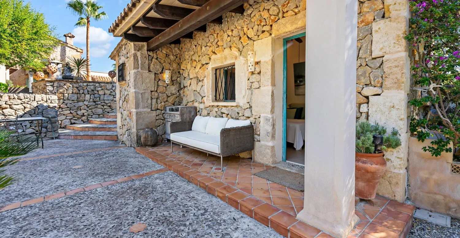 Finca-mit-Meerblick-in-Alcudia