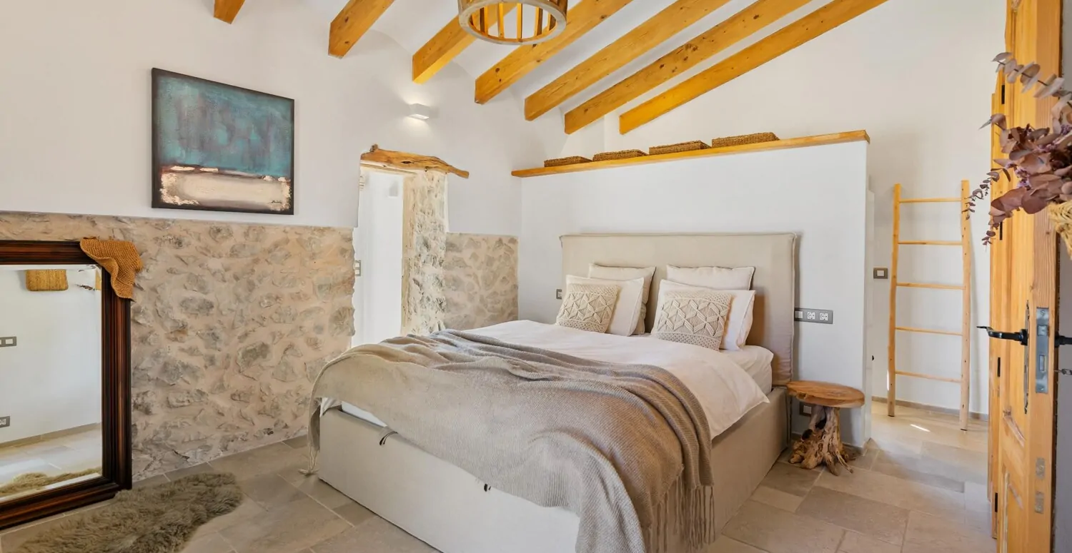 Finca-mit-Meerblick-in-Alcudia