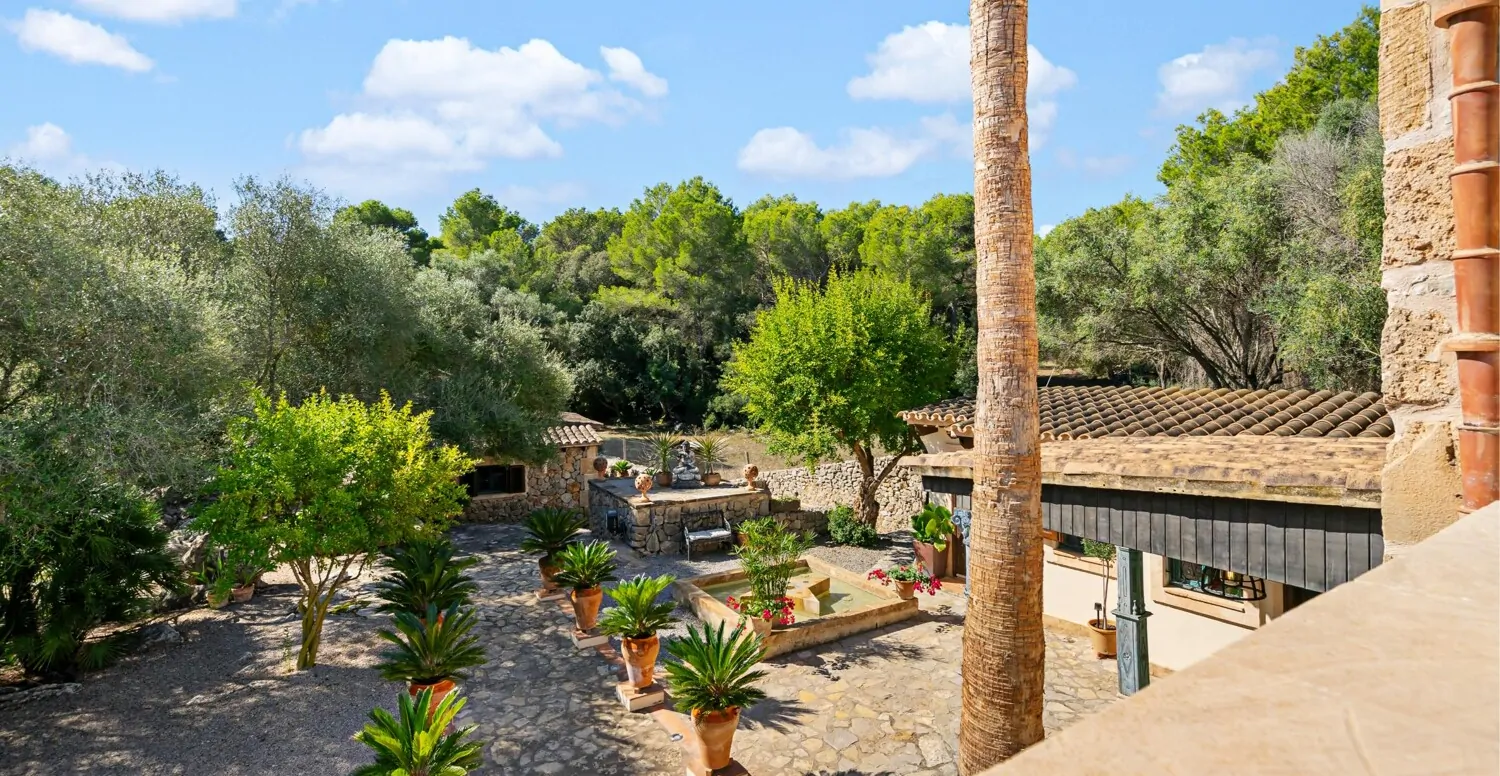 Finca-mit-Meerblick-in-Alcudia