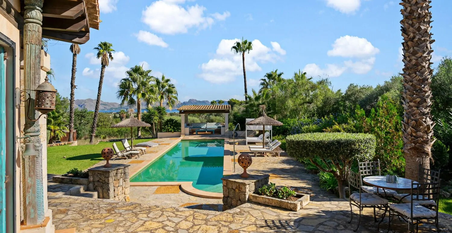 Finca-mit-Meerblick-in-Alcudia