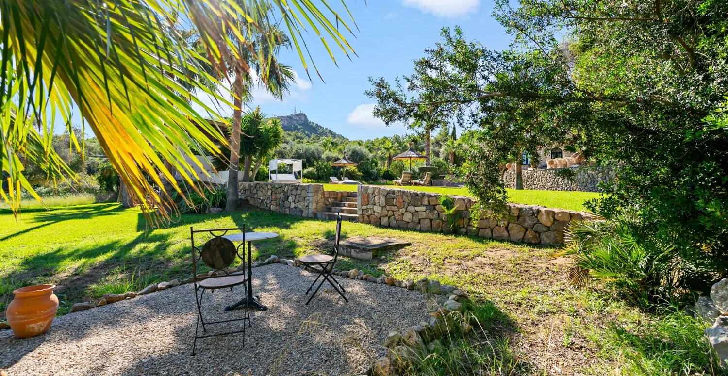Finca-mit-Meerblick-in-Alcudia