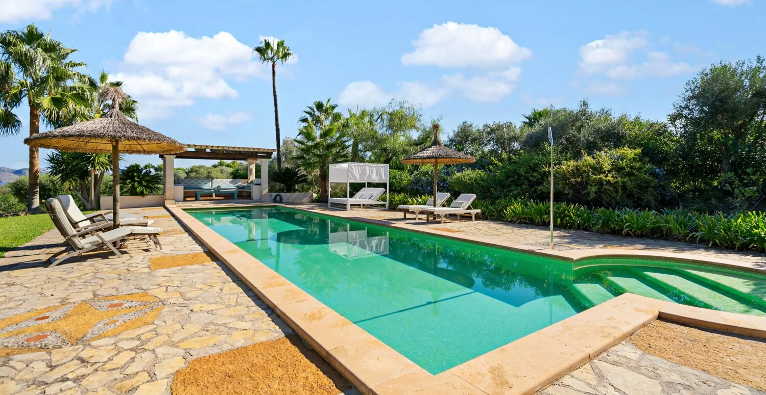 Finca-mit-Meerblick-in-Alcudia