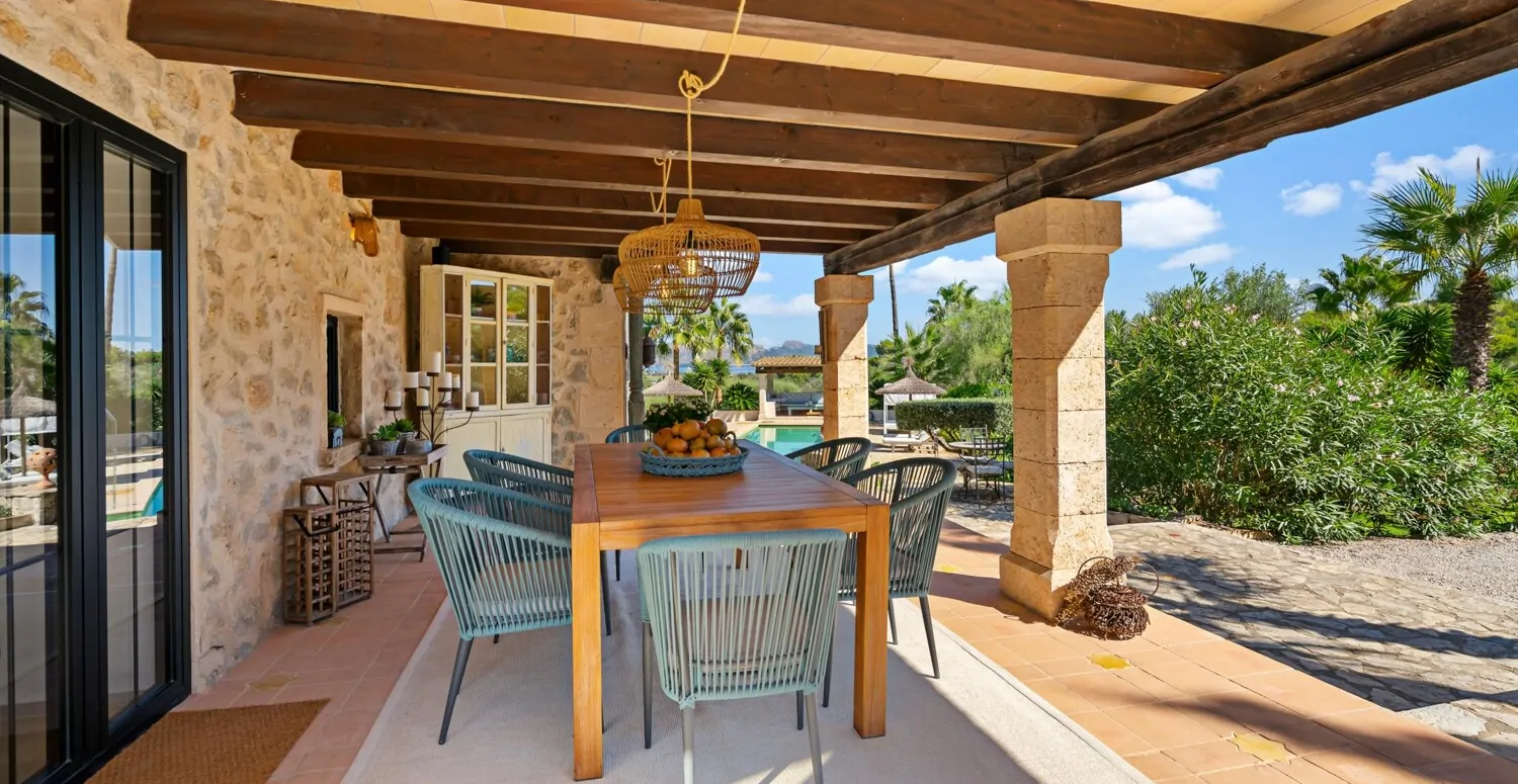 Finca-mit-Meerblick-in-Alcudia