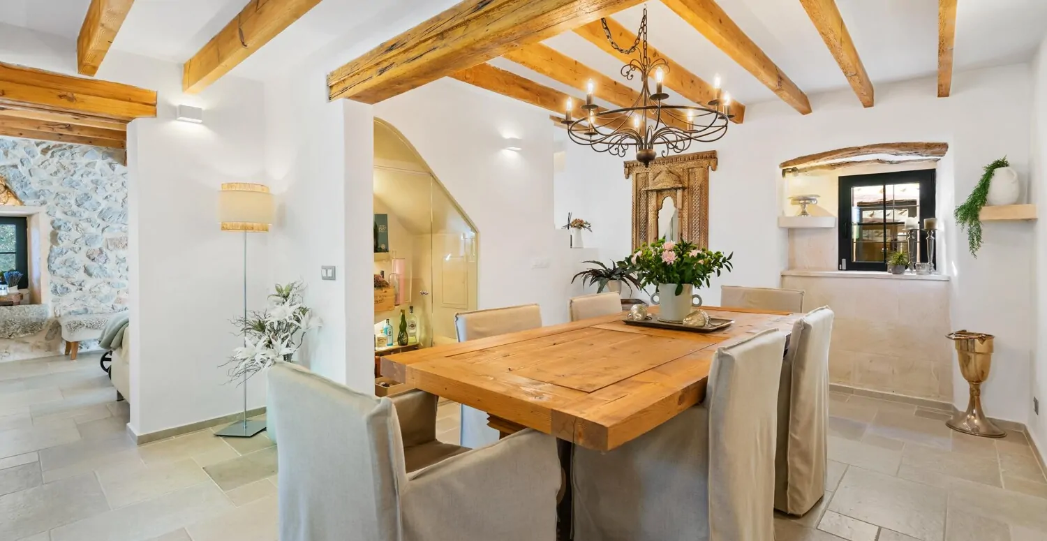 Finca-mit-Meerblick-in-Alcudia