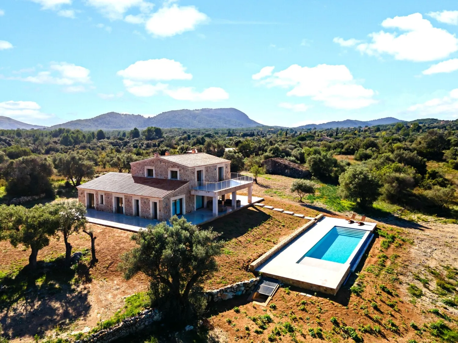 Exclusive-finca-in-Pollensa