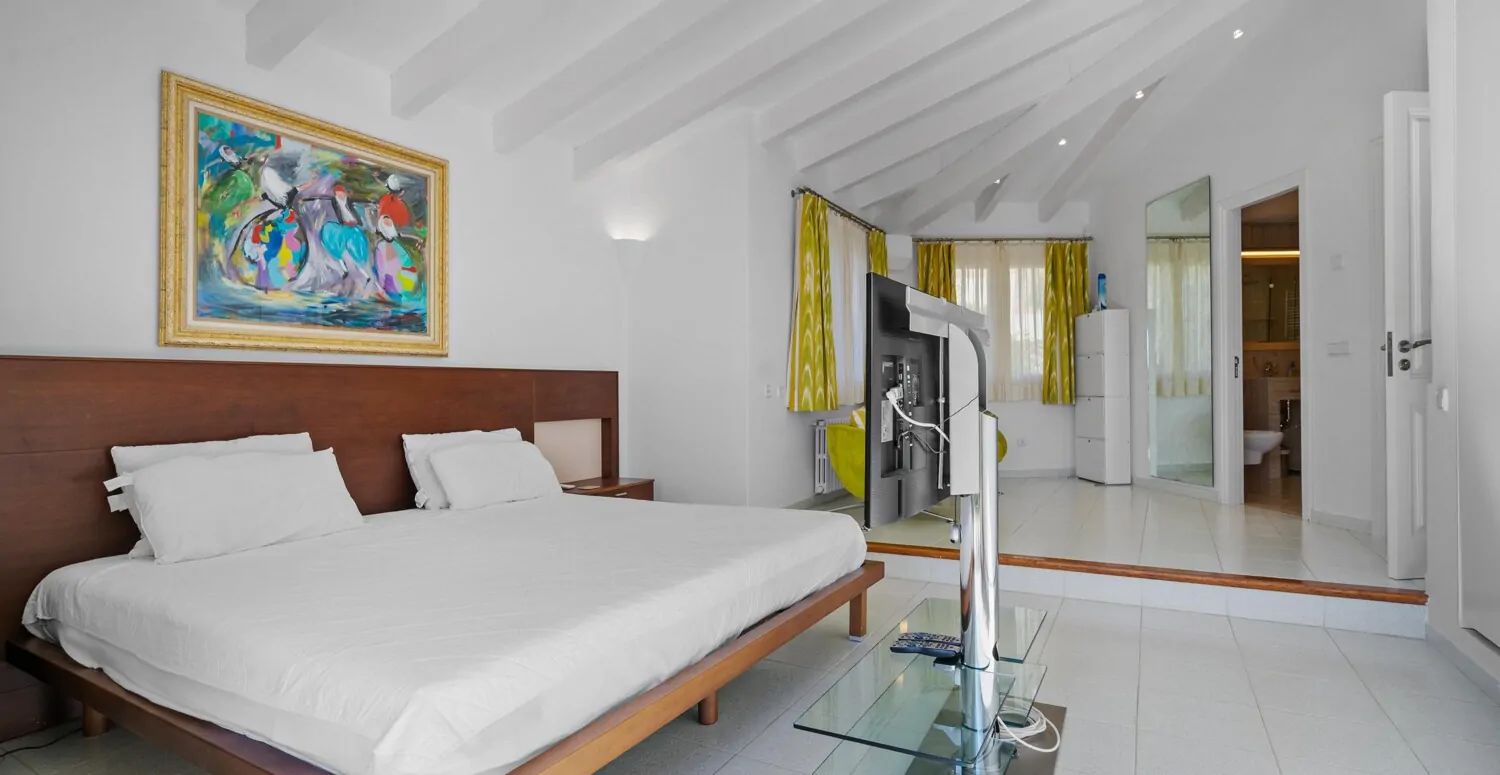 Villa-mit-Aussicht-in-den-Bergen-von-Pollensa