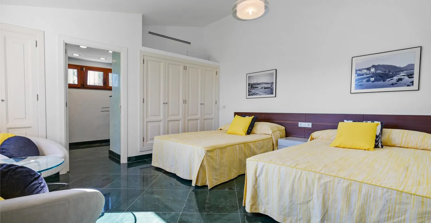 Villa-mit-Aussicht-in-den-Bergen-von-Pollensa