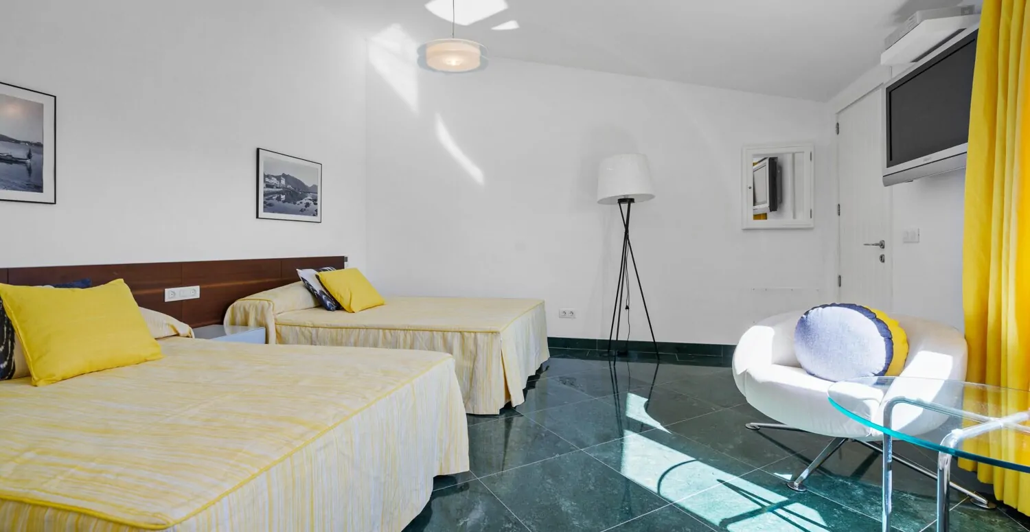 Villa-mit-Aussicht-in-den-Bergen-von-Pollensa