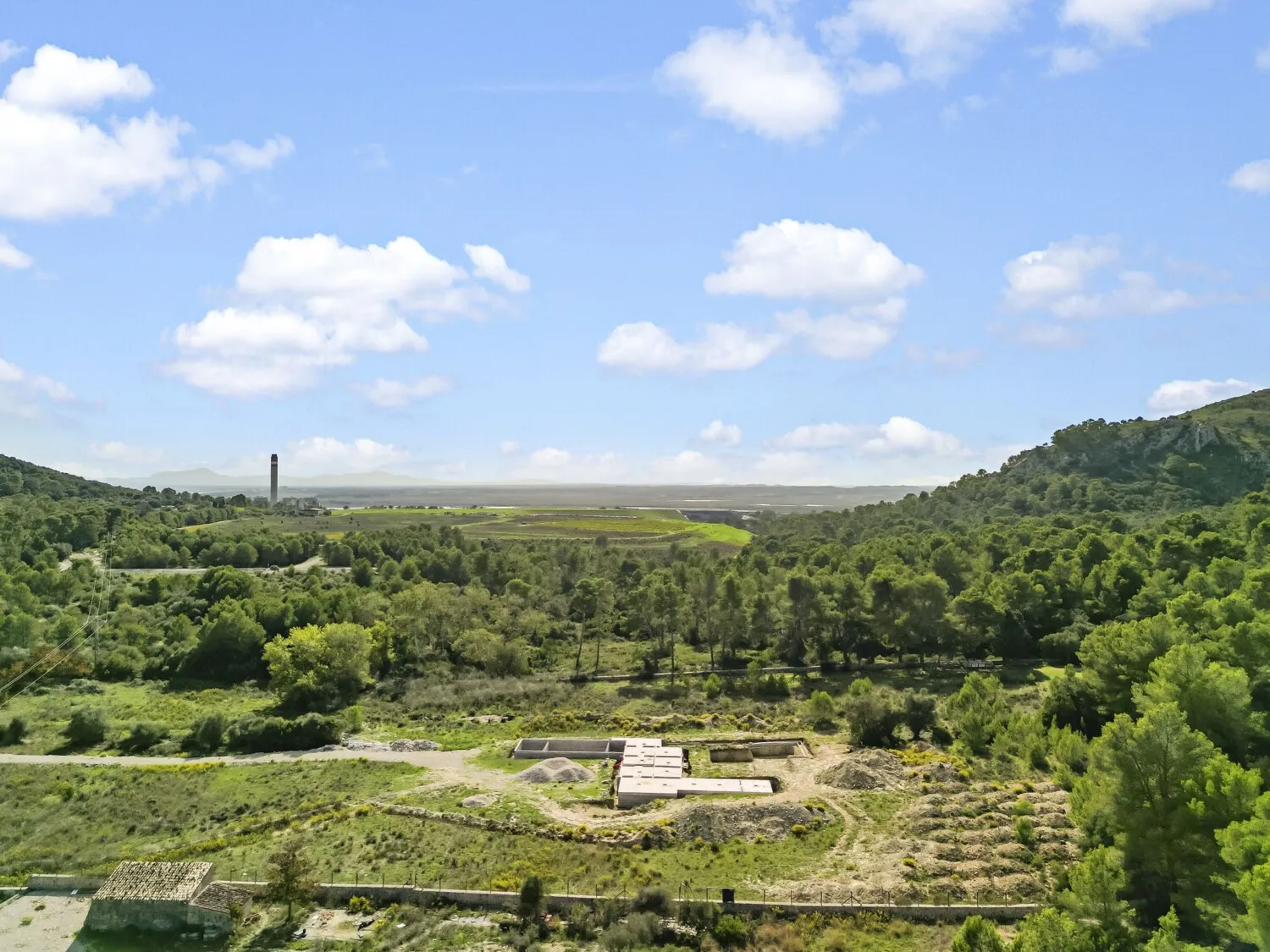 Finca-in-a-quiet-area-near-Alcudia