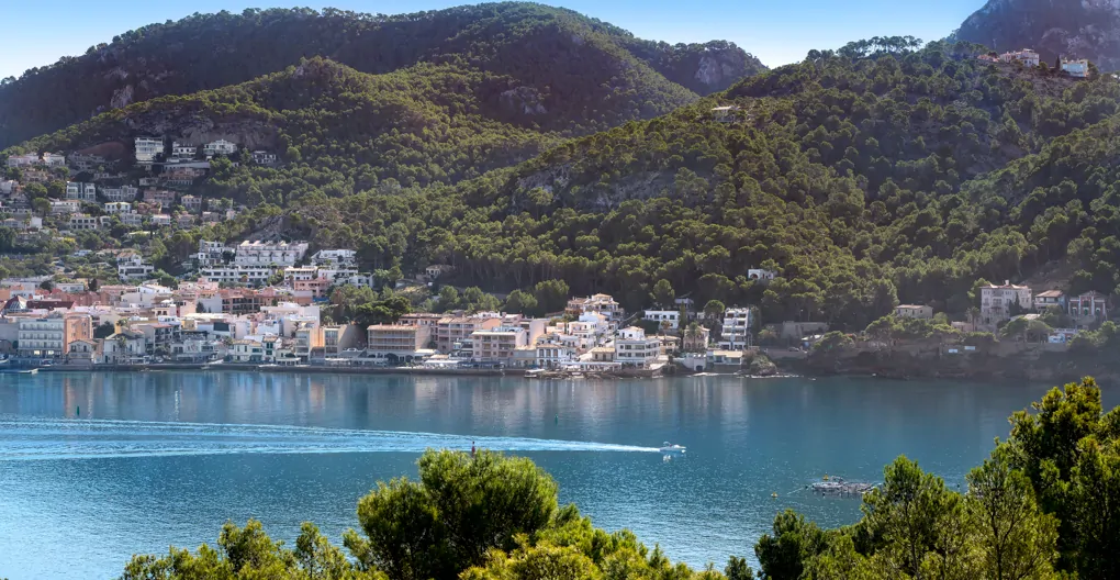 Luxusvilla-in-Puerto-de-Andratx