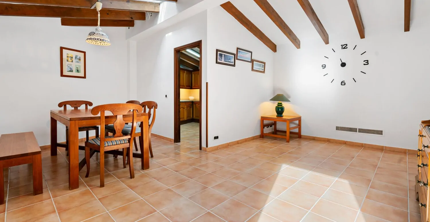 Dorfhaus-in-Meeresnähe-in-Puerto-de-Pollensa