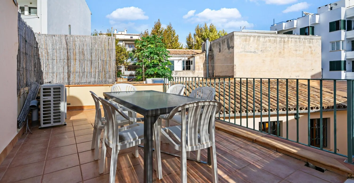 Dorfhaus-in-Meeresnähe-in-Puerto-de-Pollensa