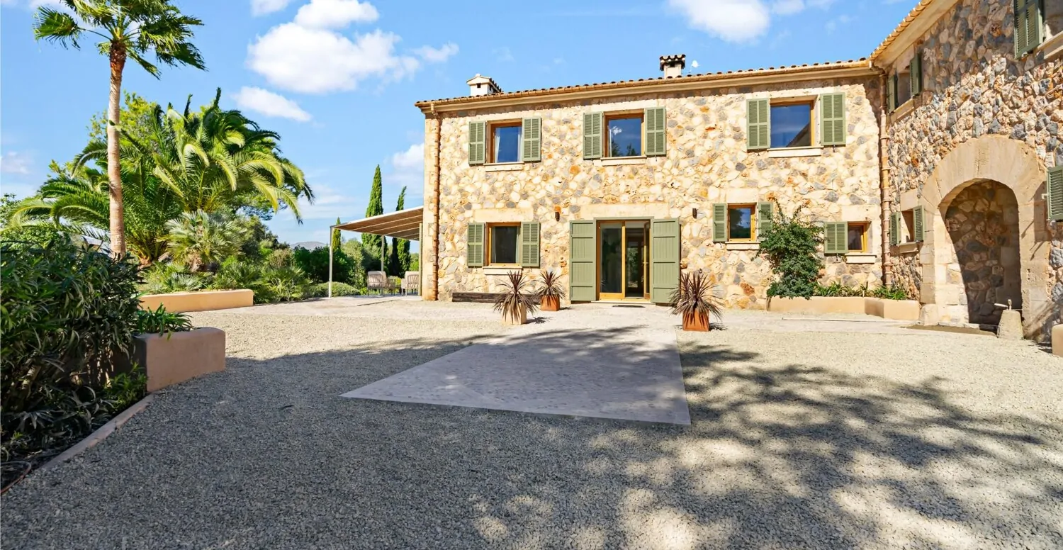 Luxus-Finca-zwischen-Pollensa-und-Alcudia