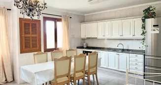 von_poll_real_estate_property_ES265747_image_81