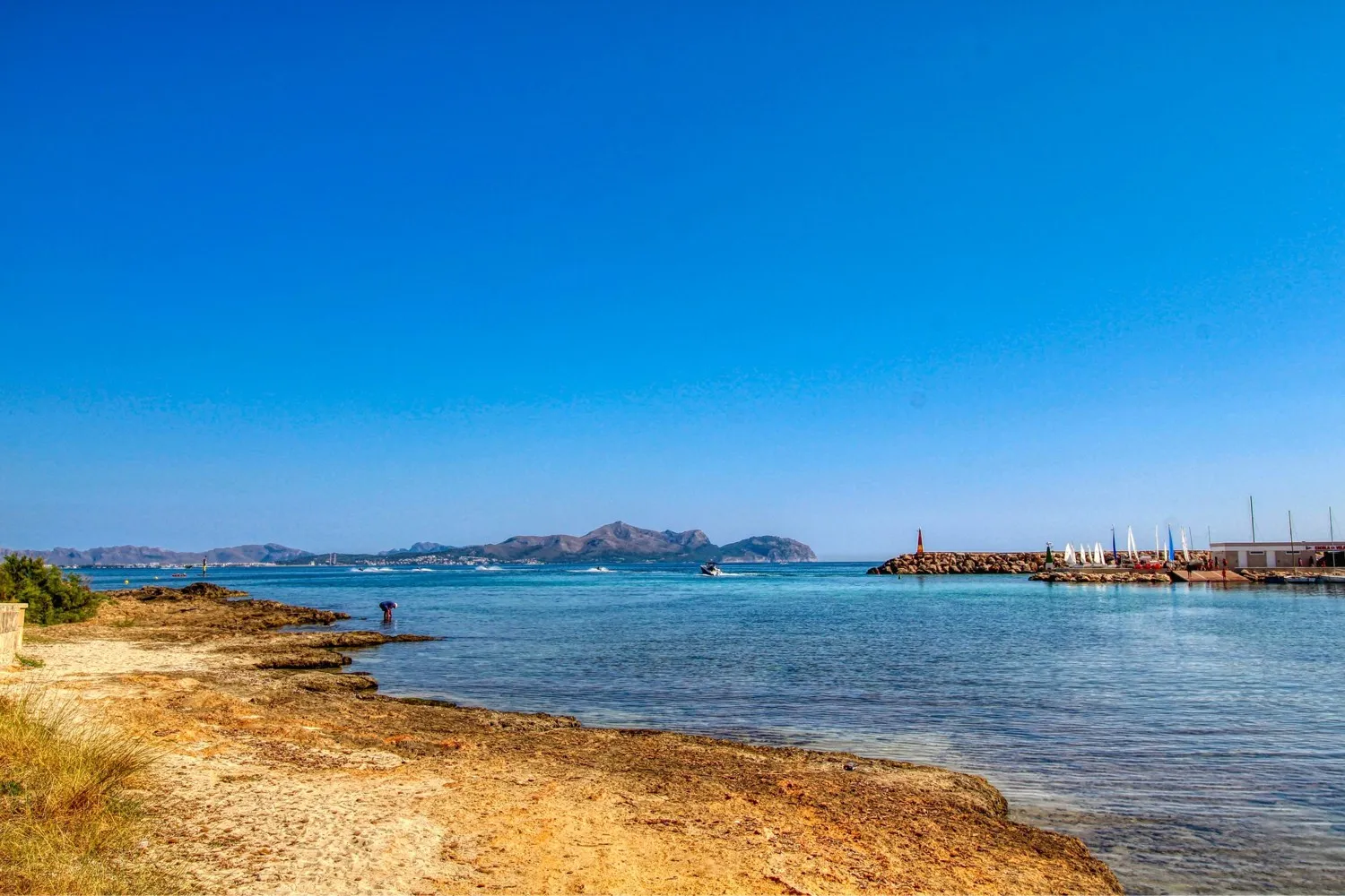 SEKRET MARKETING Interesting property with spectacular views of the bay of Alcudia in Muro