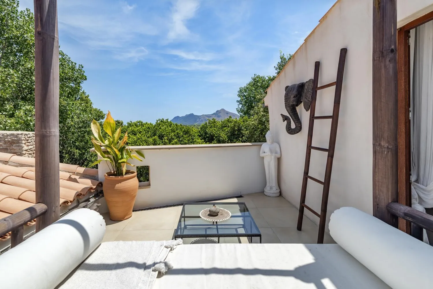 Bedroom terrace