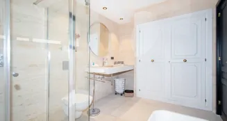 von_poll_real_estate_property_ES265827_image_16