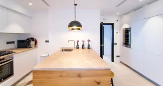 von_poll_real_estate_property_ES265827_image_37