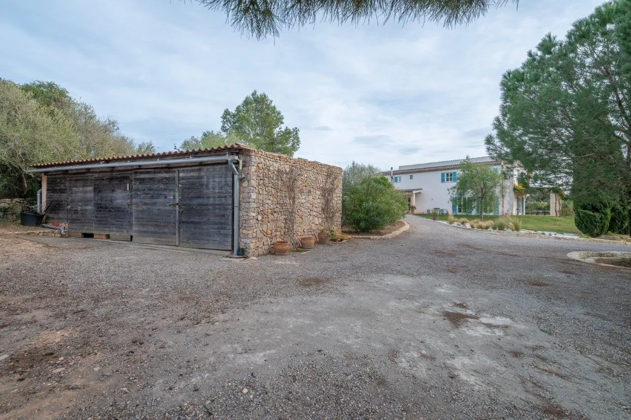 Garage