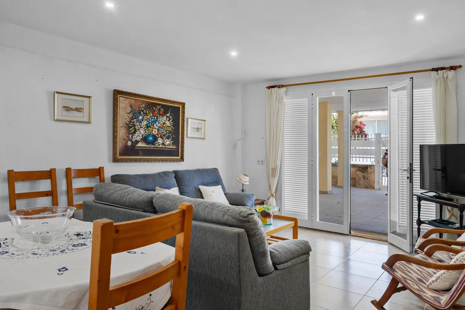 Living-dining room