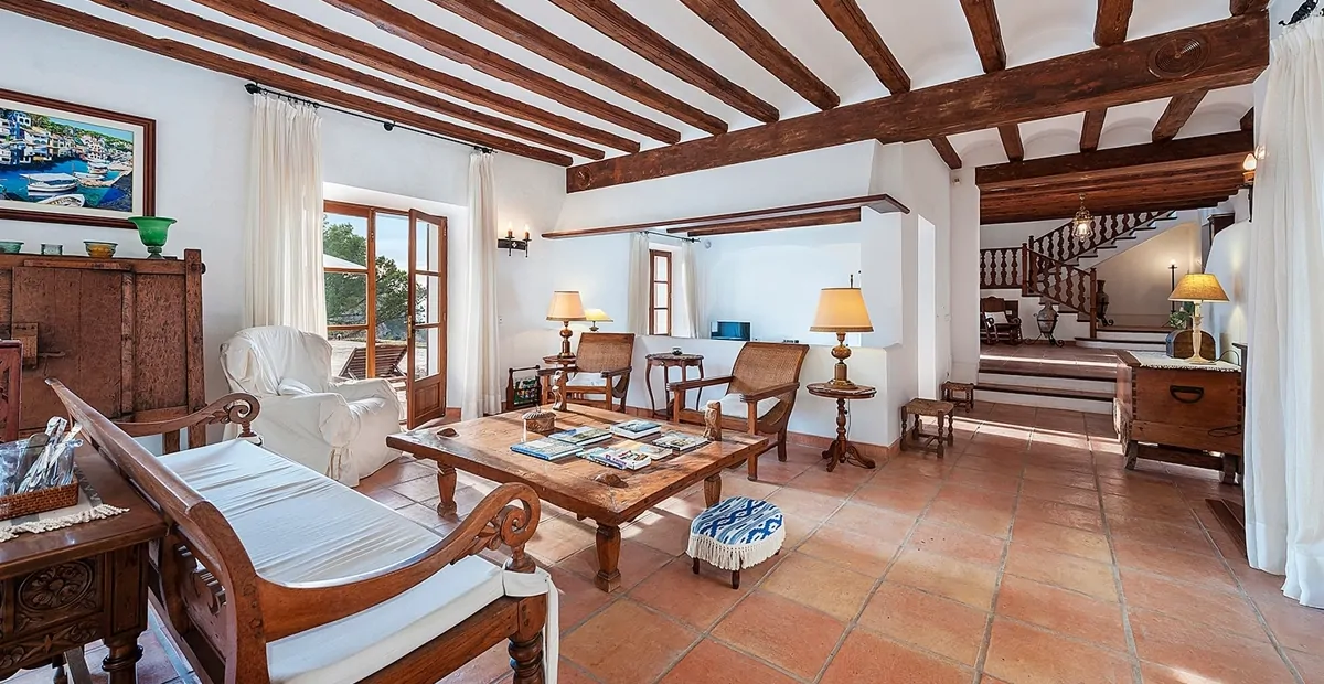 Villa-con-vistas-al-mar-en-Escorca