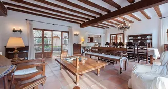 von_poll_real_estate_property_ES191286_image_11