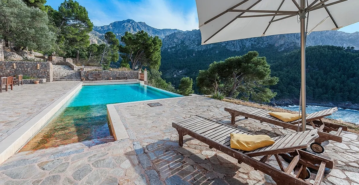 Villa-con-vistas-al-mar-en-Escorca