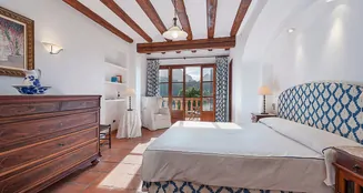 von_poll_real_estate_property_ES191286_image_16