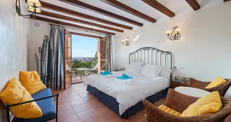 von_poll_real_estate_property_ES191286_image_39