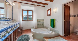 von_poll_real_estate_property_ES191286_image_41