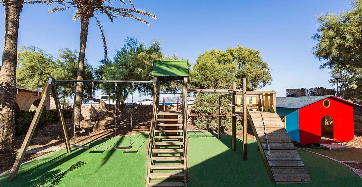 fantastisches-haus-und-restaurant-direkt-am-meer-in-puerto-pollensa