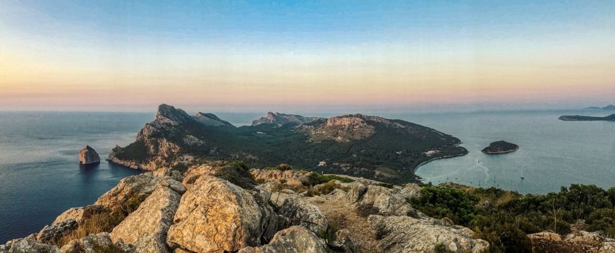 fantastisches-haus-und-restaurant-direkt-am-meer-in-puerto-pollensa