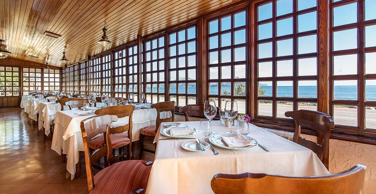 fantastisches-haus-und-restaurant-direkt-am-meer-in-puerto-pollensa