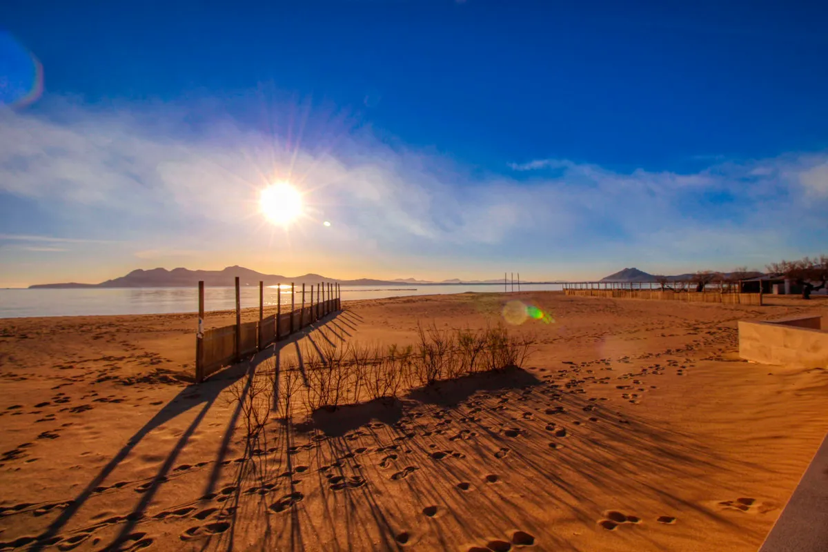 fantastic-house-and-restaurant-on-the-seafront-in-puerto-pollensa