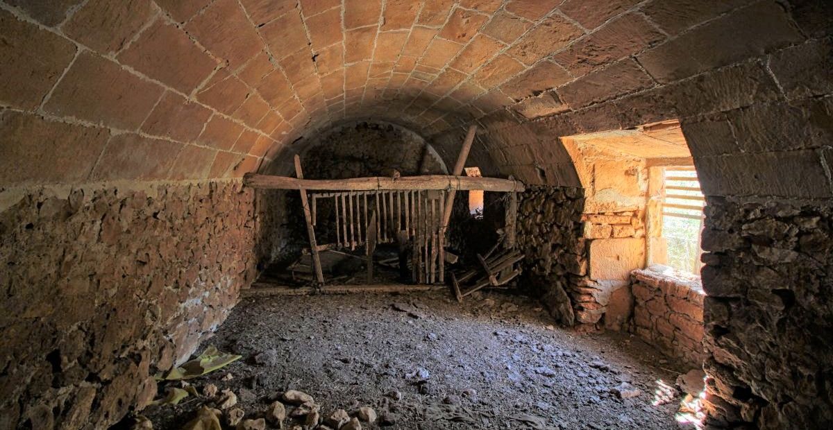 fantastischer-historischer-finca-besitz-aus-dem-jahr-1834-in-sant-llorenç-des-cardassar-mit-möglichkeit-der-lizenz-für-eine-kleine-landhotel-investition