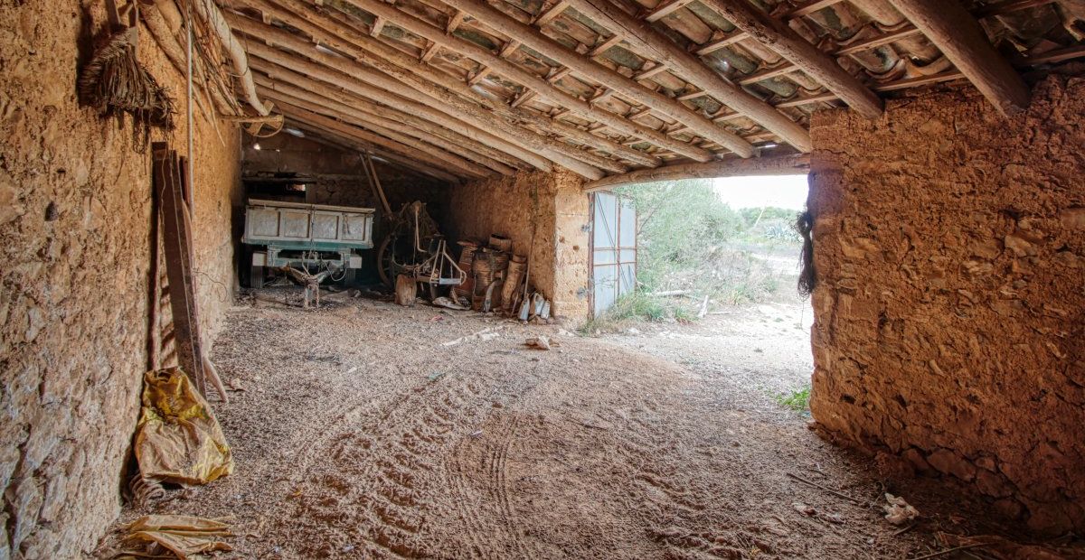 fantastischer-historischer-finca-besitz-aus-dem-jahr-1834-in-sant-llorenç-des-cardassar-mit-möglichkeit-der-lizenz-für-eine-kleine-landhotel-investition