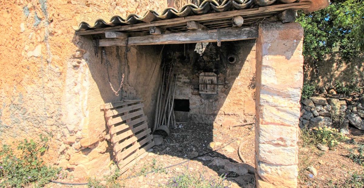 fantastischer-historischer-finca-besitz-aus-dem-jahr-1834-in-sant-llorenç-des-cardassar-mit-möglichkeit-der-lizenz-für-eine-kleine-landhotel-investition