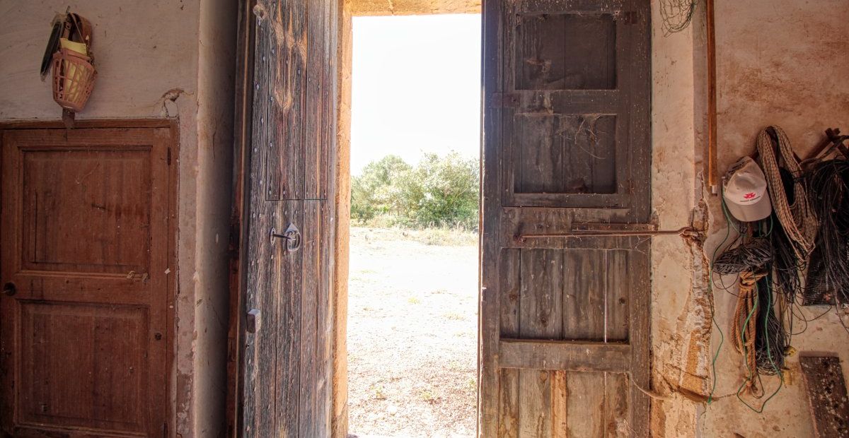 fantastischer-historischer-finca-besitz-aus-dem-jahr-1834-in-sant-llorenç-des-cardassar-mit-möglichkeit-der-lizenz-für-eine-kleine-landhotel-investition